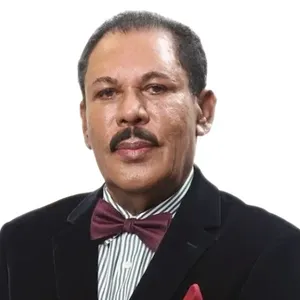 Dr. Guru Ratnavelu
